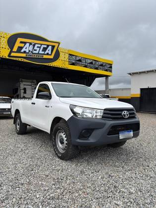TOYOTA HILUX 2.8 D-4D TURBO DIESEL CS 4X4 MANUAL